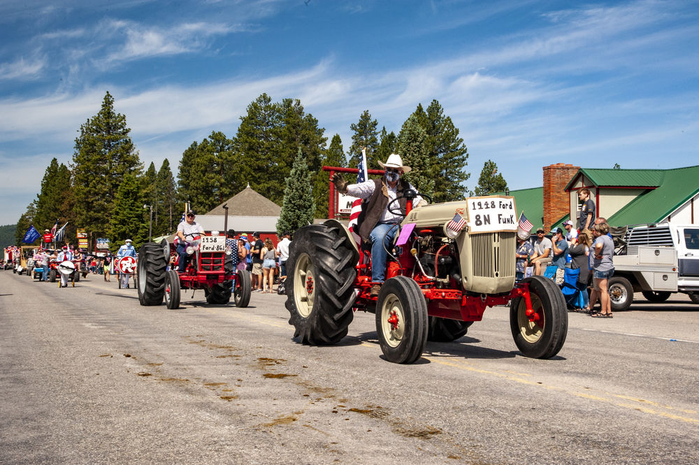 Photos Lincoln Parade celebrates freedom in the time of coronavirus